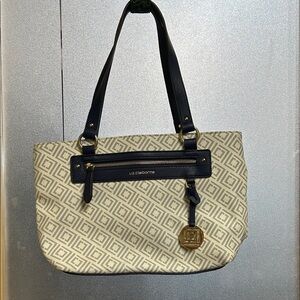 Liz Claiborne Geometric Cream and Navy Shoulder Bag